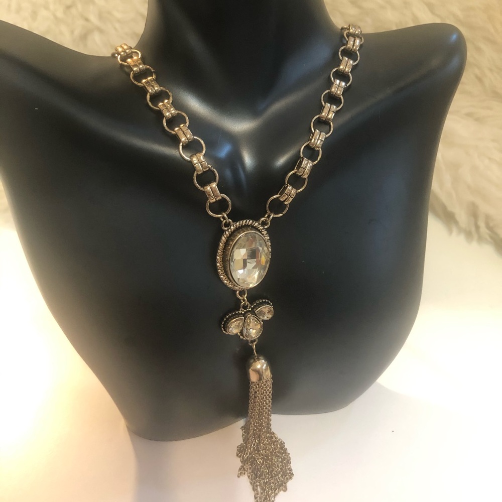 Vintage-inspired necklace